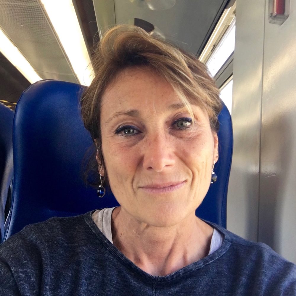 AMALIA JONA